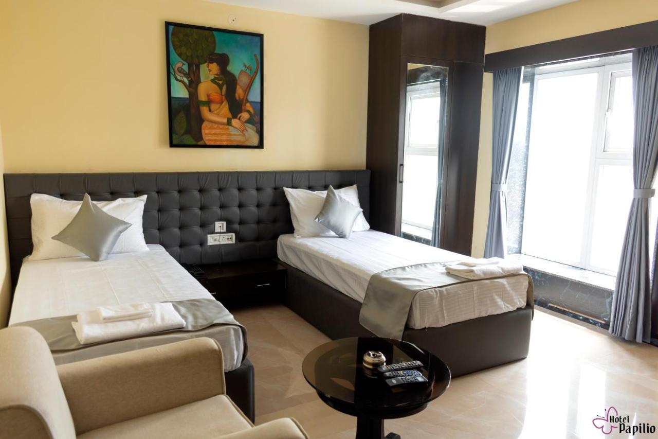 Hotel Papilio Māldah Zewnętrze zdjęcie
