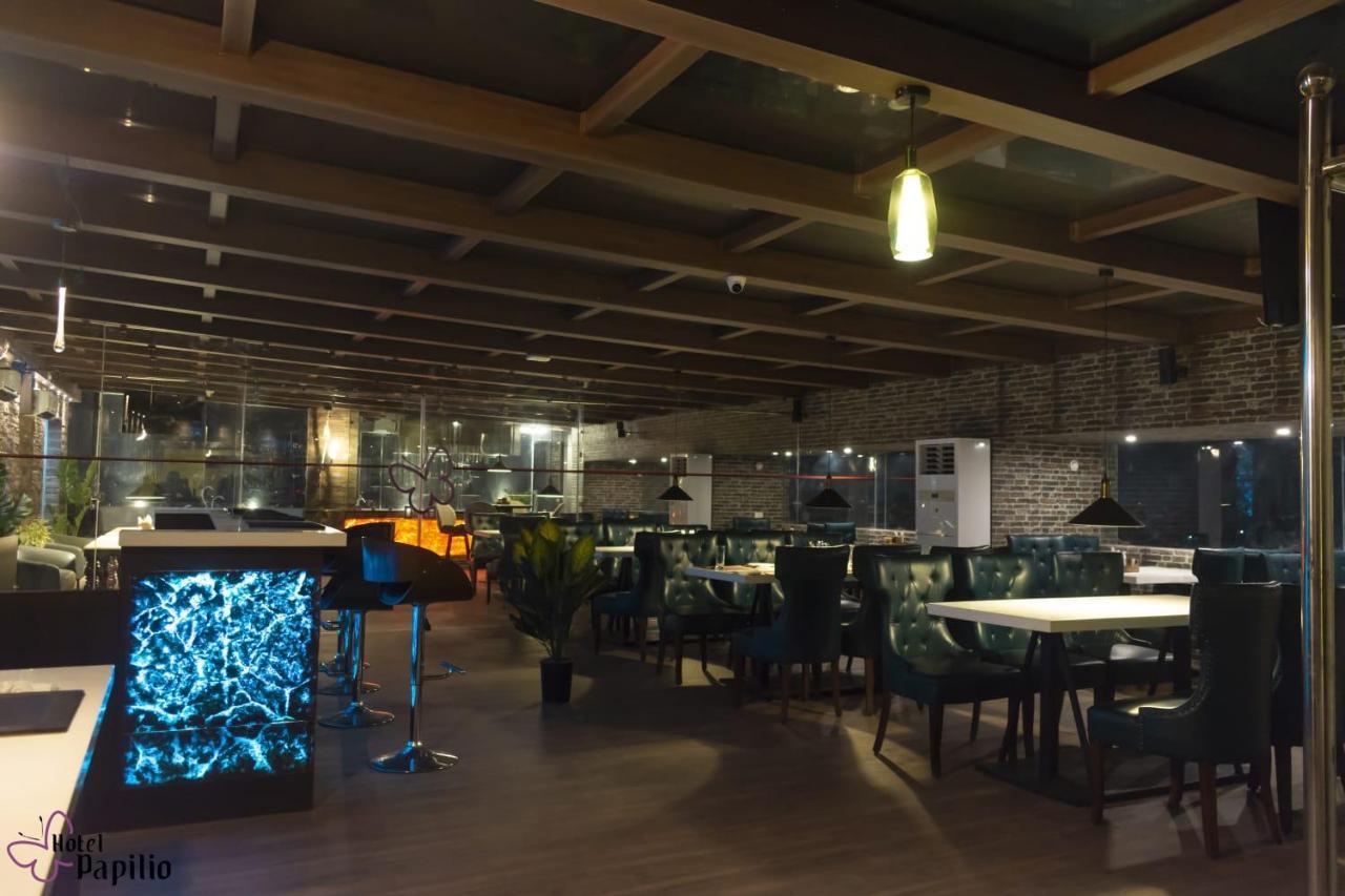 Hotel Papilio Māldah Zewnętrze zdjęcie